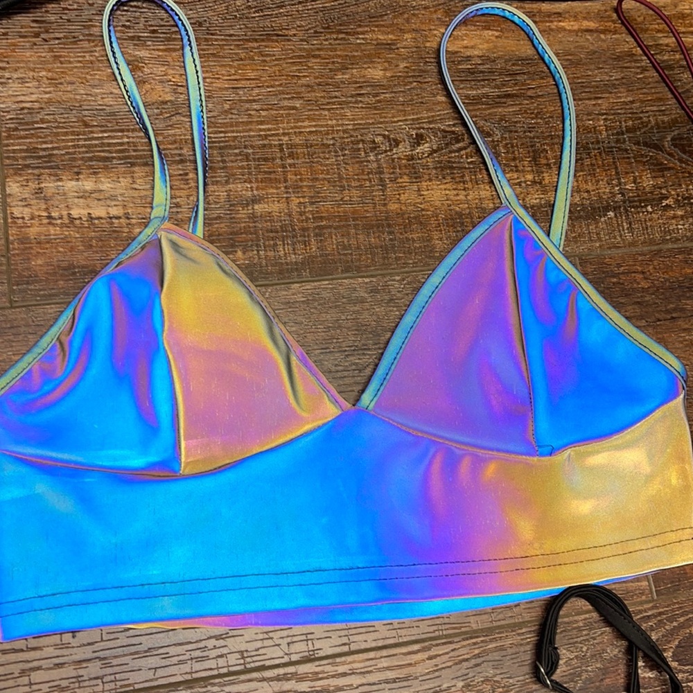 Reflective top